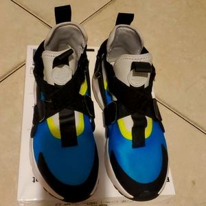 Nike Huarache City (GS) 4Y